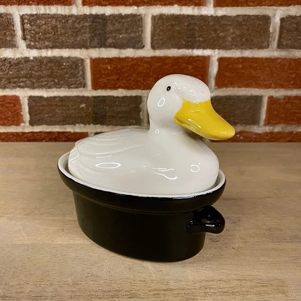 Hall Carbone Small Oval Duck Covered Casserole Baking Roasting Serving Dish 6”‎